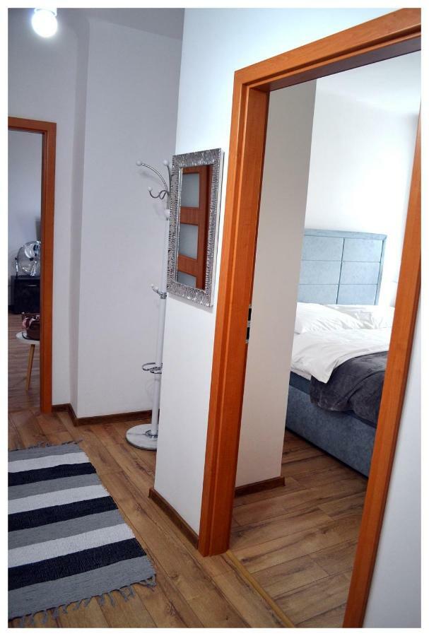 Color24 Apartament Stalowa Wola Buitenkant foto