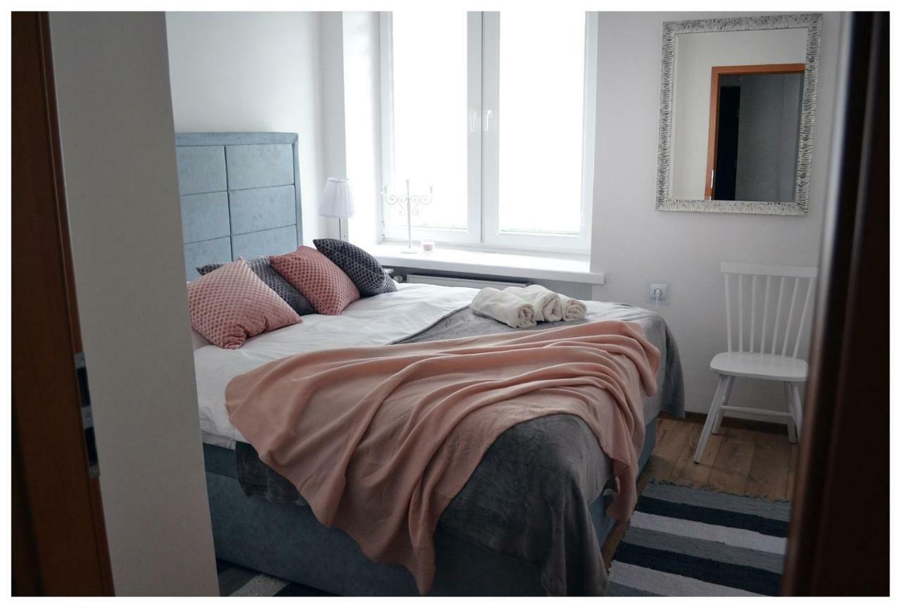 Color24 Apartament Stalowa Wola Buitenkant foto
