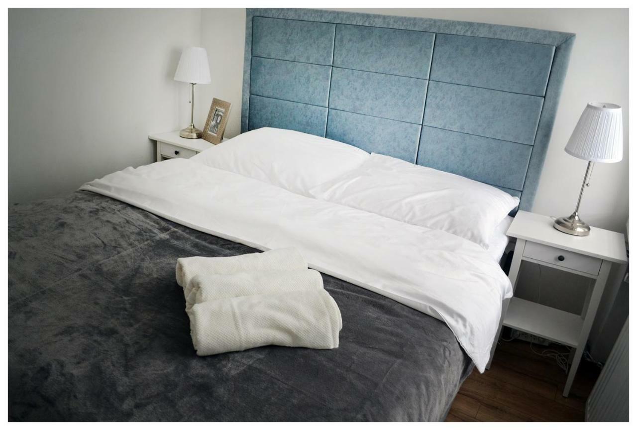 Color24 Apartament Stalowa Wola Buitenkant foto